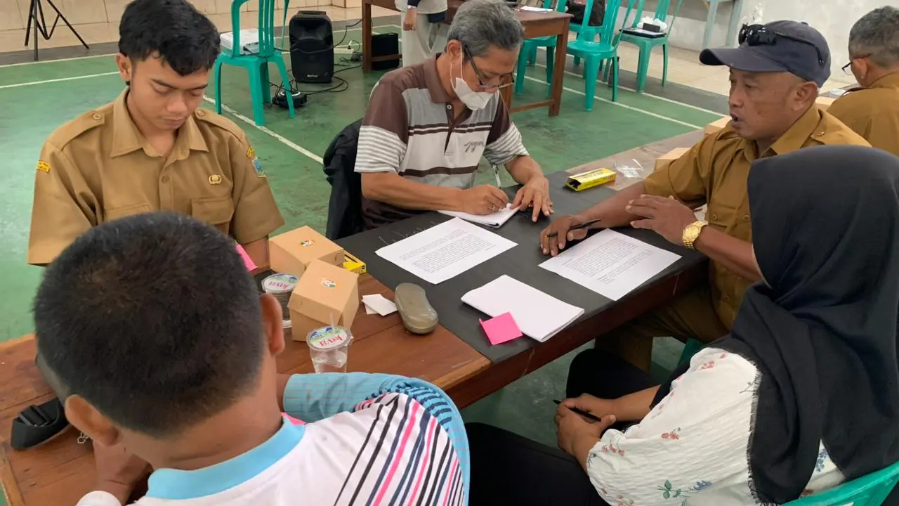 KKN-T Tim 07 UNDIP Dukung Sinergi Antara BUMDes dan Pokdarwis lewat Pelaksanaan Workshop Penguatan Kelembagaan dan Manajemen Konflik