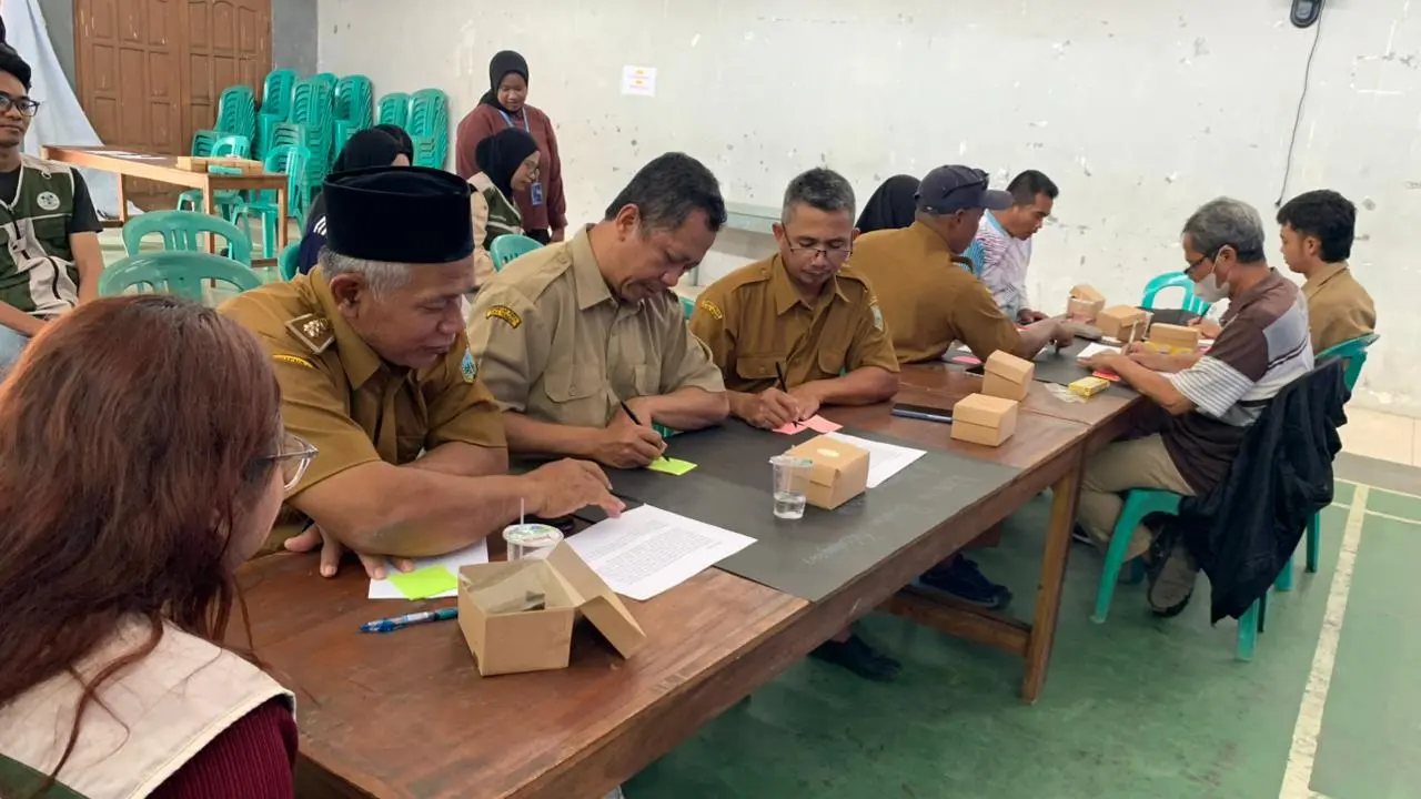KKN-T Tim 07 UNDIP Dukung Sinergi Antara BUMDes dan Pokdarwis lewat Pelaksanaan Workshop Penguatan Kelembagaan dan Manajemen Konflik