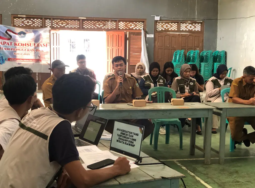 Mahasiswa KKN-T Tim 7 Dorong Digitalisasi Promosi Desa Wisata Glawan Melalui Integrasi Google My Business