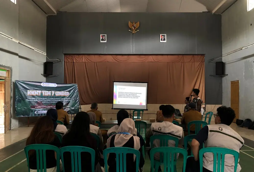 Mahasiswa KKN-T Tim 7 Dorong Digitalisasi Promosi Desa Wisata Glawan Melalui Integrasi Google My Business