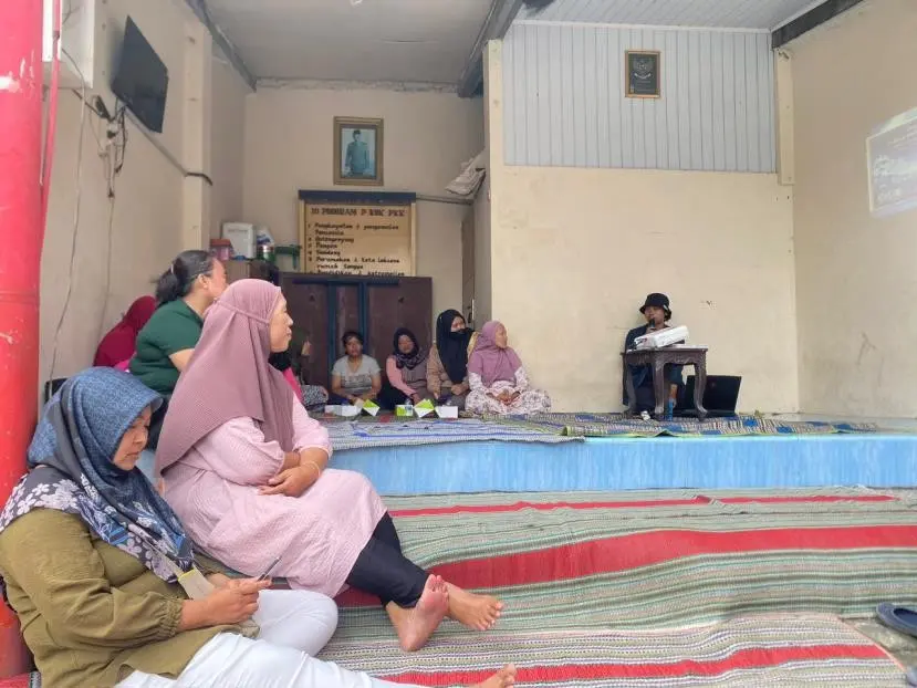 Mahasiswa Kelompok 13 Kkn Upgris Gelar Sosialisasi mengenai Artificial Intelligence dalam Pendidikan dan Kreativitas Digital