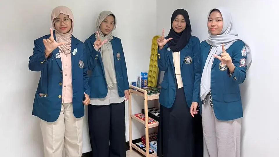 Mahasiswa Undip Hadirkan Play Corner sebagai Inovasi Layanan Perpustakaan