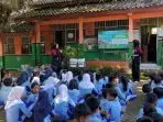 Jadi Pahlawan Lingkungan, Siswa SDN Selo Patean Kendal Kini Terampil Kelola Sampah Bersama Mahasiswa Magang Kependidikan UPGRIS