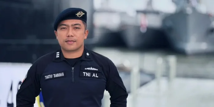 Kiprah Timothy TP Tambunan: Perwira Muda di Satuan Kapal Selam Kiprah Timothy TP Tambunan: Perwira Muda di Satuan Kapal Selam