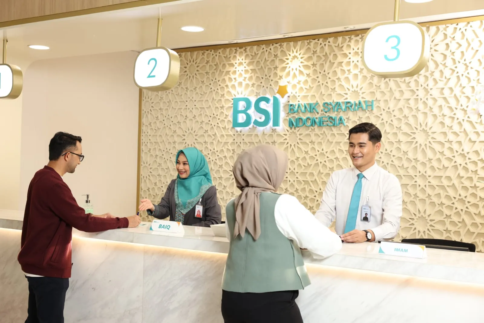 Transparansi Informasi: Kunci Meningkatkan Kepercayaan Nasabah Bank Syariah