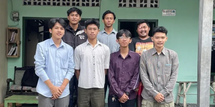 Keadilan Sosial dalam Budaya Nyumbang pada Tradisi Slametan di Dusun Mandungan, Desa Bringin, Kecamatan Srumbung, Kabupaten Magelang: Tinjauan Teori Keadilan John Rawls Keadilan Sosial dalam Budaya Nyumbang pada Tradisi Slametan di Dusun Mandungan, Desa Bringin, Kecamatan Srumbung, Kabupaten Magelang: Tinjauan Teori Keadilan John Rawls