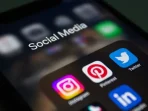 Pengaruh Media Sosial Terhadap Kesadaran Hukum Generasi Muda