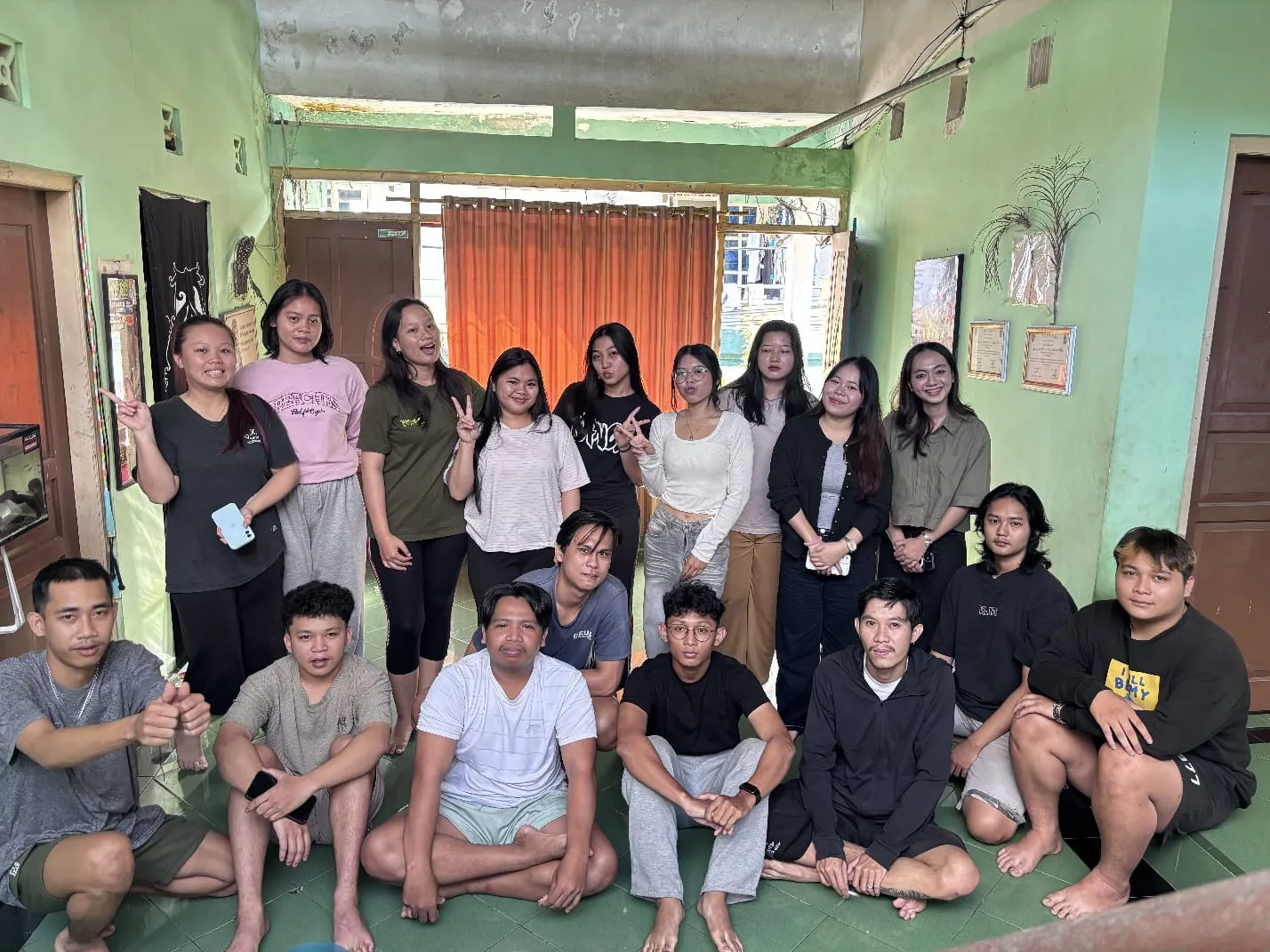 Tingkatkan Literasi Digital, Mahasiswa UMBY Latih Pengelolaan Media Sosial Anggota IMKMU Yogyakarta Tingkatkan Literasi Digital, Mahasiswa UMBY Latih Pengelolaan Media Sosial Anggota IMKMU Yogyakarta