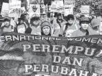 Bukan Sekadar Kehilangan Orang Tersayang, Makna dari Judul Novel “Kehilangan Mestika” Tentang Hilangnya Hak Perempuan.