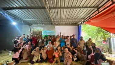Mahasiswa KKN UNS Gelar EcoFun Project 2, Edukasi dan Praktik Pembuatan Eco-Enzyme untuk Mendukung SDGs melalui Pengelolaan Limbah Organik di Desa Tugu