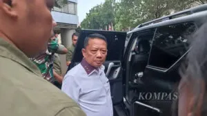 <span class="title-text">Jampidsus Febrie Adriansyah Jadi Sorotan Usai Dilaporkan, Kejaksaan Tegaskan Hormati Proses Hukum</span>